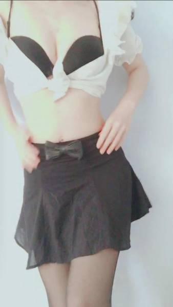 维拉墨染私人定制大尺度 少妇慢摇 【 5.9G】