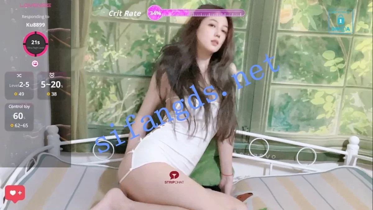 【Eden-top】邻家少女~蜜桃臀~女女大黑牛自慰~开裆露逼