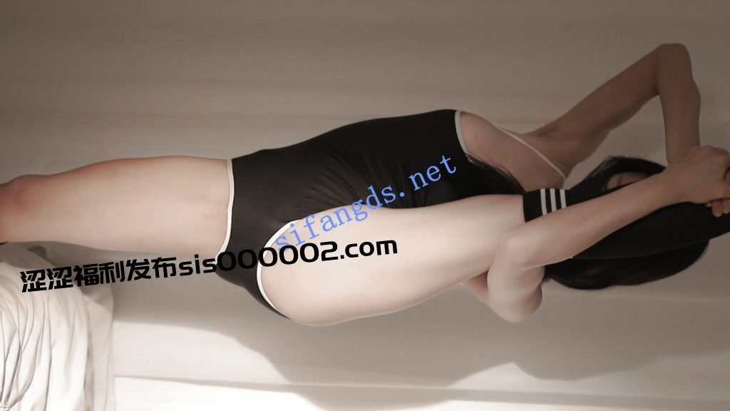 重磅【大学生私房拍摄】高颜值舞蹈生学妹大尺度私拍9【28P3V】【2.82G】