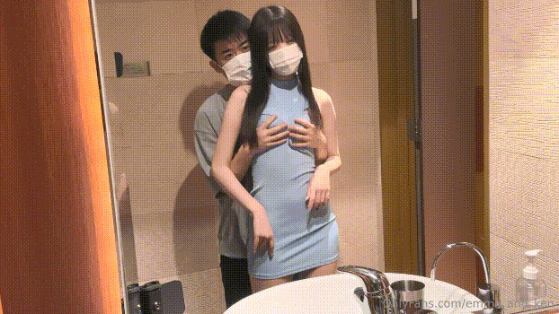 ✨Onlyfans制服美少女『emma_and_ken』被暴力舌吻口交颜面射精合集！穷人的女神富人的精盆玩物-13