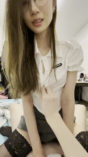 极品反差美女,白嫩露脸口交女上位女仆装太诱惑了-6