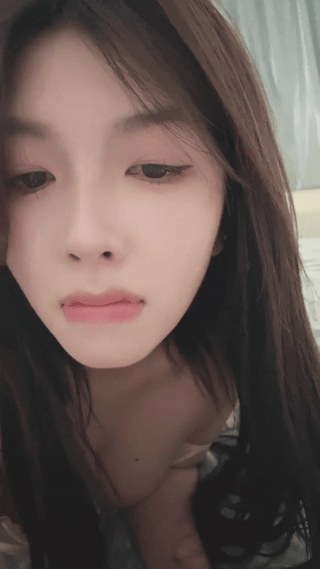 白月光女神【豆豆姐姐】，绝世容颜 脱光抠逼-1