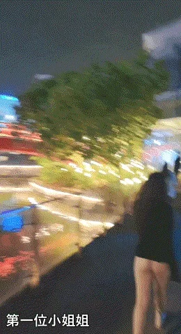 “极限公众场所露出”. 三位不同女主合集-6