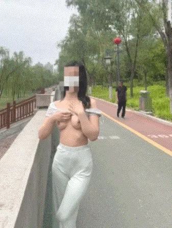 “极限公众场所露出”. 三位不同女主合集-8