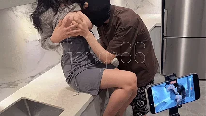 【纲手】《爆乳痴女女上位》 3P互换车轮战！天然F杯豪乳小姐姐，上下三粉-6